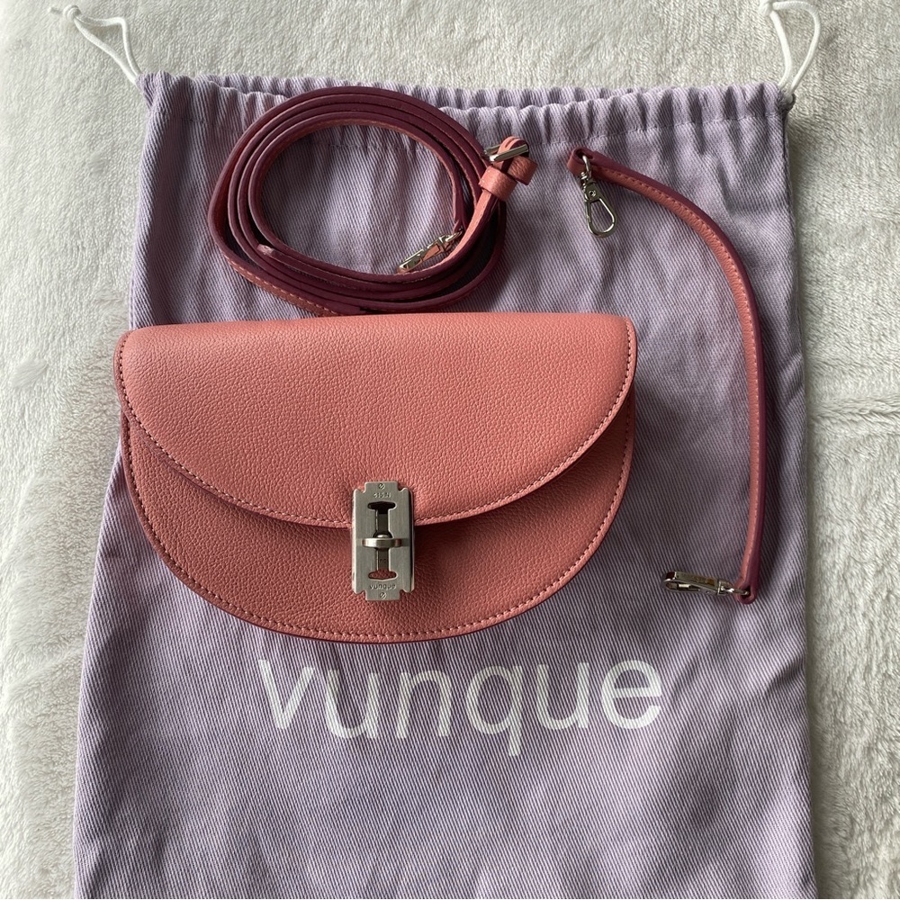VUNQUE Leather Mini Bag